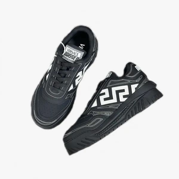 베르사체 남성 블랙 스니커즈 - Versace Mens Black Sneakers - ve… - 1