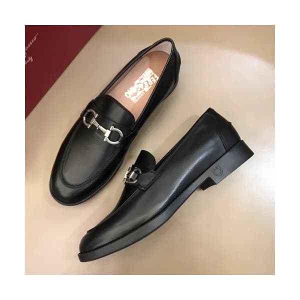 Ferragamo 2018 Mens Gancio Leather Loafer - 페라가모 남… - 1