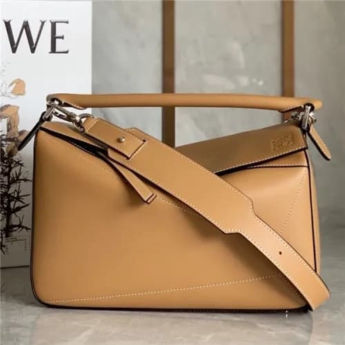 [로에베] Loevve 2020 Women's Puzzle Tote Shoulder… - 1