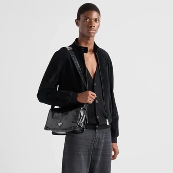 프라다 남성 블랙 메신저 백 2CVD073 - Prada Mens Messenger Bag… - 1