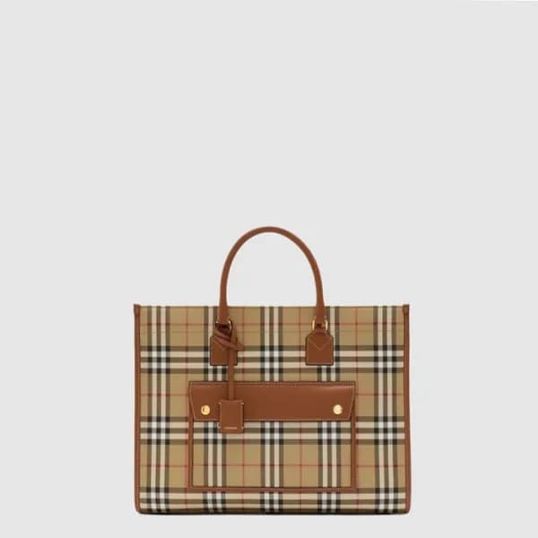 버버리 남성 라지 프레야 토트 백 - Burberry Mens Large Freya Tot… - 1