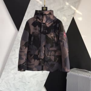 Canada Goose 2018 Mens Logo Down Padding - 캐나다구스 남… - 1