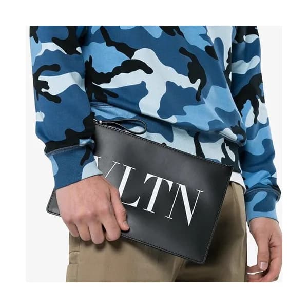Valentino 2018 Leather Clutch Bag ,28CM - 발렌티노 201… - 1