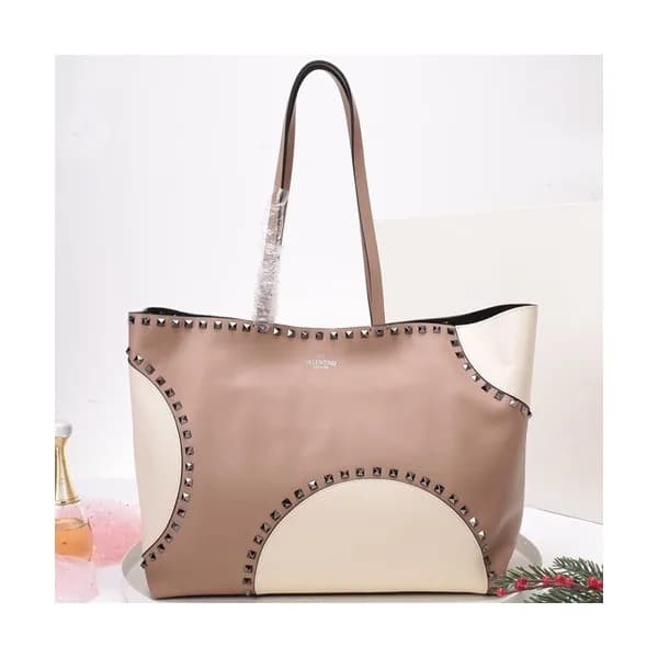 Valentino 2019 Leather Rockstud Tote Shoudler Shop… - 1