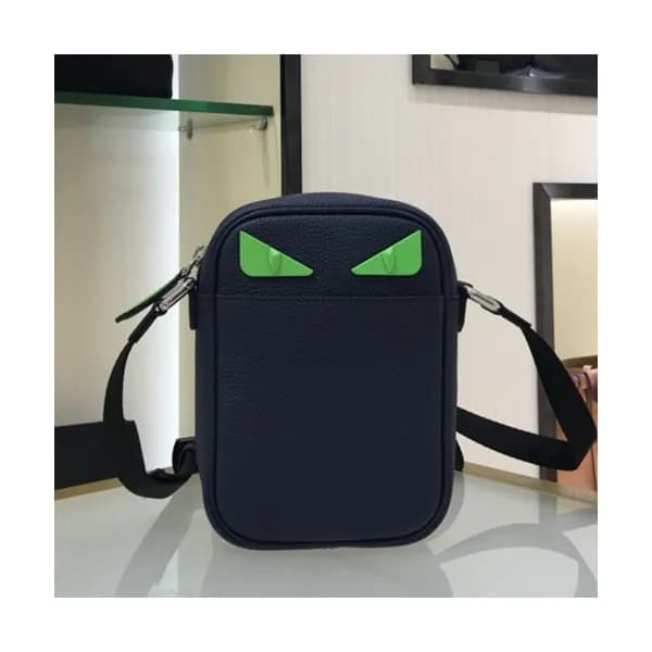 Fendi 2019 Leather Shoulder Bag, 19cm - 펜디 2019 레더… - 1
