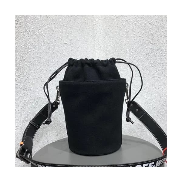 Off White 2019 Canvas Bucket Shoulder Bag,29cm - 오… - 1