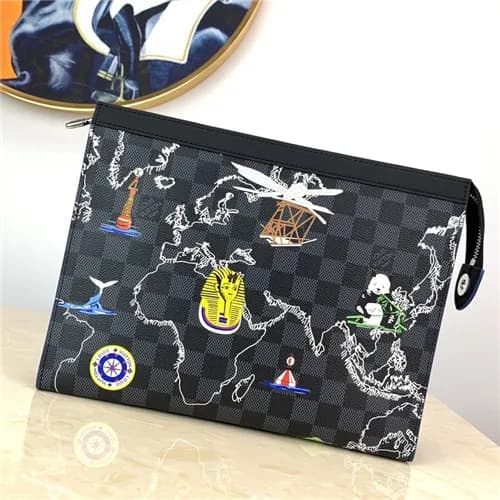 [루이비통]Louis Vuitton 2021 Men's Leather Pouch,2… - 1