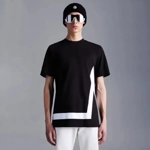 몽클레어 남성 블랙 크루넥 반팔티 - Moncler Mens Black Tshirts - … - 1