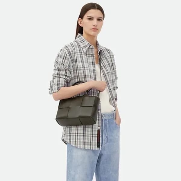 보테가베네타 여성 미니 아르코 백 - Bottega veneta Womens Arco Ba… - 1