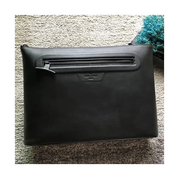 Louis Vuitton 2018 Pochette Cosmos Monogram Clutch… - 1
