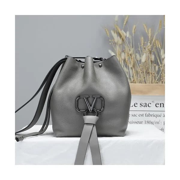 Valentino 2019 V-ring Leather Bucket Tote Shoudler… - 1