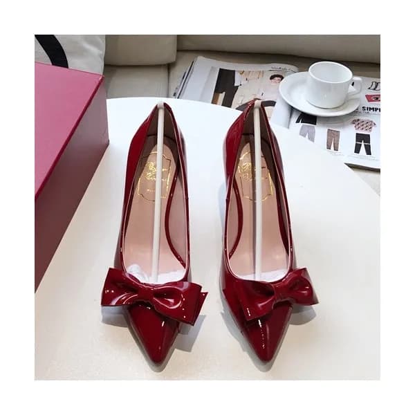 Roger Vivier 2019 Ladies Leather Middle Heel Pumps… - 1