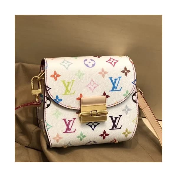 Louis Vuitton 2019 Monogram Shoulder Bag,16cm - 루이… - 1