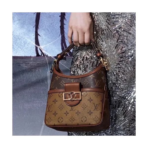 Louis Vuitton 2020 Dauphine Tote Shoulder Bag,21/2… - 1