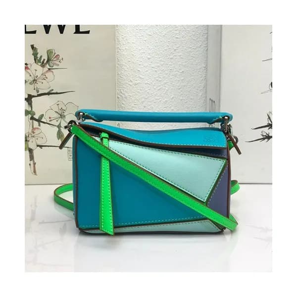 Loewe 2020 Puzzle Mini Shoulder Bag, 18CM - 로에베 20… - 1