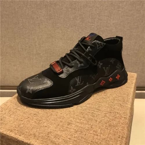 Louis Vuitton 2020 Men's Leather Sneakers - 루이… - 1