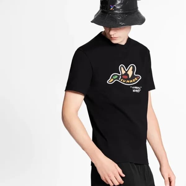 루이비통 남성 크루넥 블랙 반팔티 - Mens Black Tshirts - lou03967… - 1