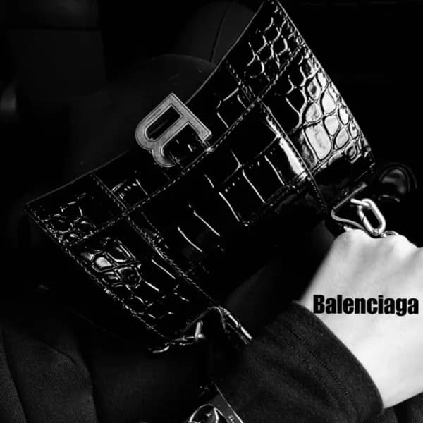 발렌시아가 여성 Hourglass 블랙 토트백 - Womens Black Tote Bag … - 1