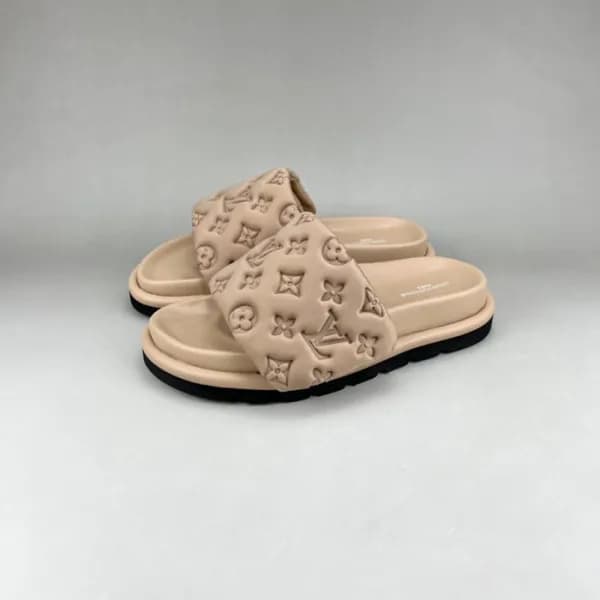 루이비통 남/녀 이니셜 베이지 슬리퍼 - Unisex Beige Slippers - lou… - 1