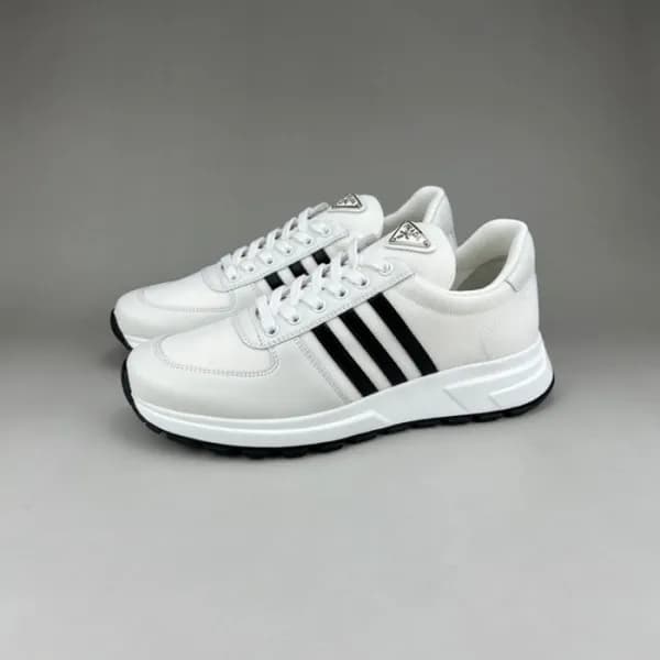 프라다 남성 클래식 화이트 스니커즈 - Mens White Sneakers - pra027… - 1