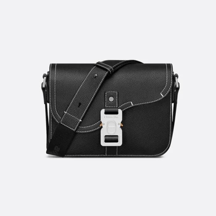 디올 남성 그레인 카프스킨 새들 메신저백 【매장-320만원대】 - Dior Mens Bla… - 1