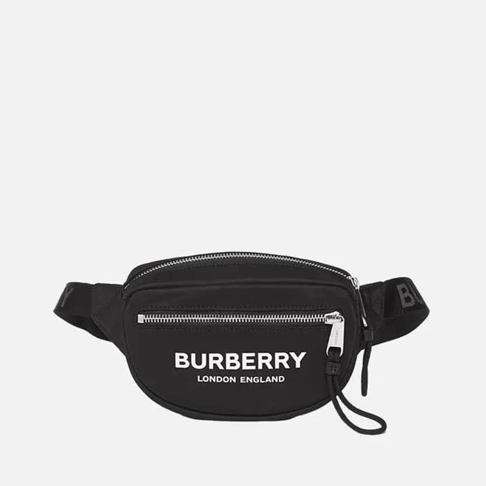 버버리 남/녀 로고 프린트 백 【매장-110만원대】 - Burberry Unisex Bla… - 1
