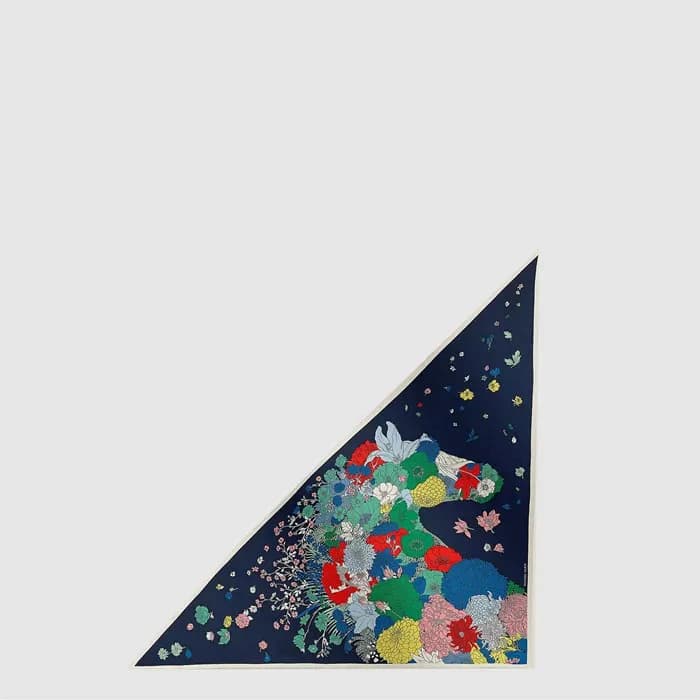 에르메스 여성 로브 르제르 트라이앵글 스카프 - Hermes Womens Robe Legere Giant Triangle Scarf - acc8819x - 1