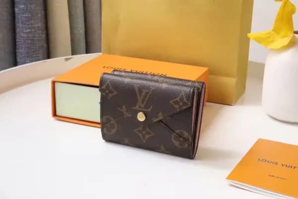 Louis Vuitton 2022 Womens Small Wallet - 루이비통 여성 … - 1