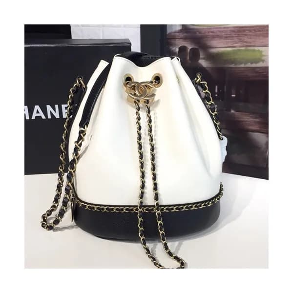 Chanel 2019 Women Leather Chain Bucket Shoulder Ba… - 1