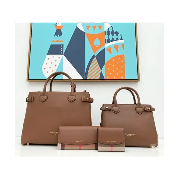 [모던한 디자인]Burberry 2019 Leather Banner Tote Shoulde… - 1