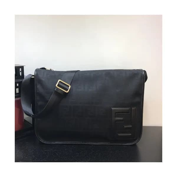 Fendi 2019 Shoudler Bag ,33/40CM - 펜디 2019 레더 남성용 … - 1