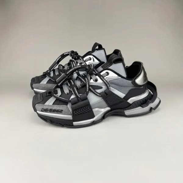 돌체앤가바나 남성 클래식 그레이 스니커즈 - Mens Gray Sneakers - dol0… - 1