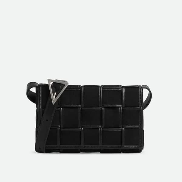 보테가베네타 남성 블랙 카세트백 - Bottega Veneta Mens Black Cass… - 1
