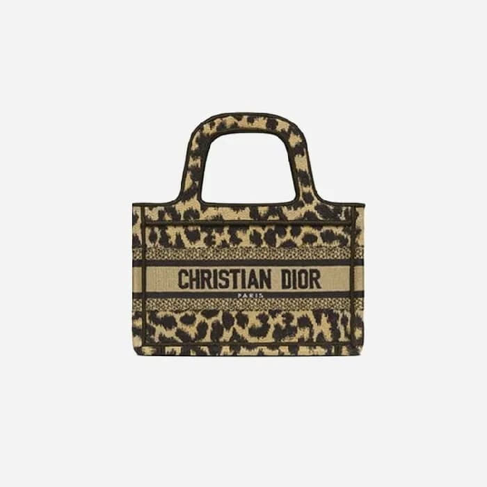 디올 여성 멀티컬러 베이지 자수 북 토트백 미니 - Dior Embroidery Mini… - 1