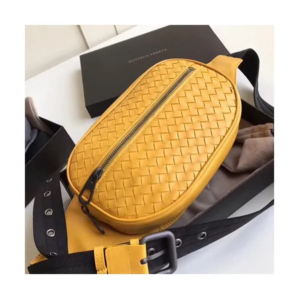 Bottega Veneta 2019 Leather Hip Sack,25cm - 보테가 베… - 1