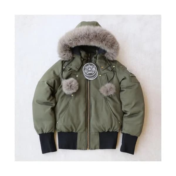 [매장판] Moose Knuckle 2019 Womens Logo Down Short Ja… - 1