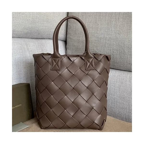 Bottega Veneta 2019 Tote Shoulder Shopper Bag,35cm… - 1