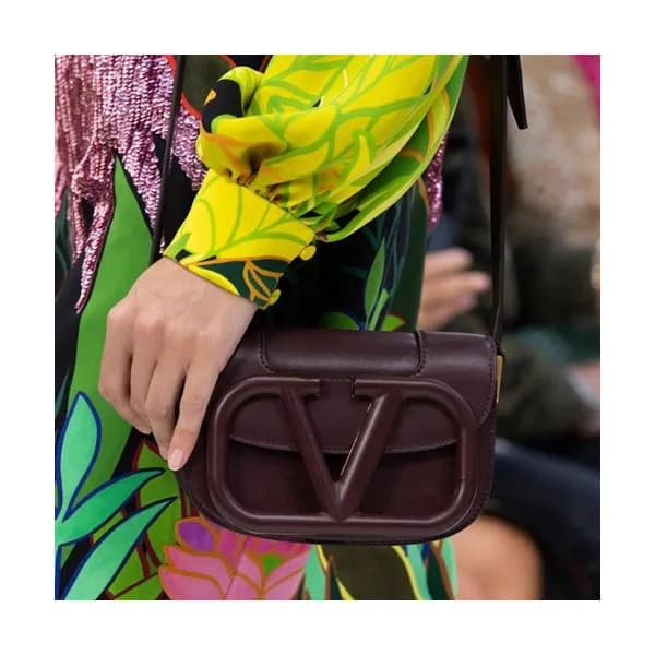 Valentino 2019 Leather Garavani Shoudler Cross Bag… - 1