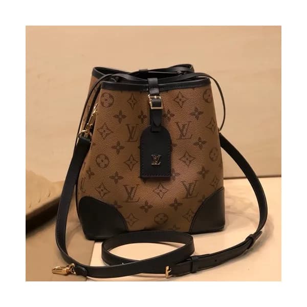 Louis Vuitton 2020 Bucket Shoulder Cross Bag,22cm … - 1