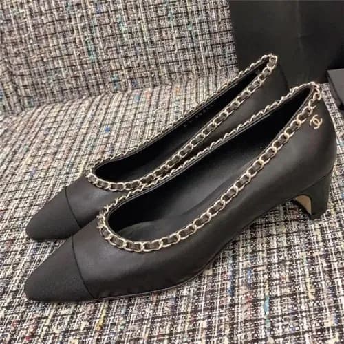Chanel 2020 Women's Leather Middle Heel - 샤넬 2… - 1