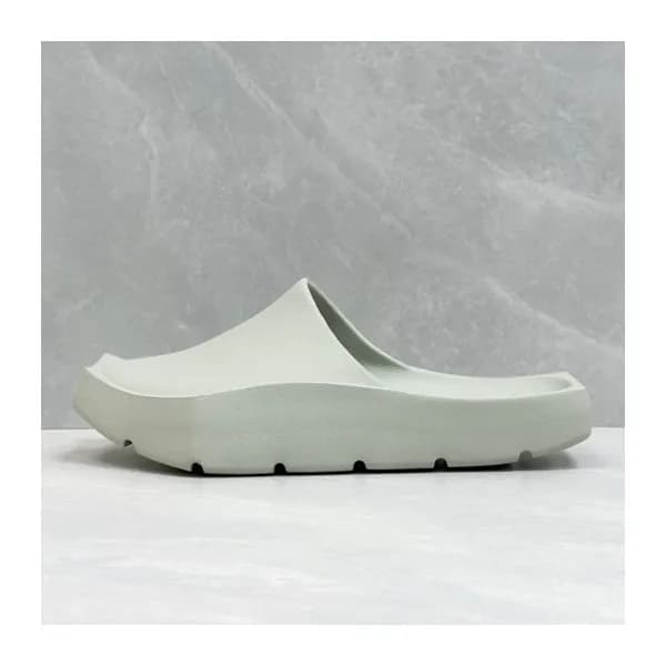 에어조던 남/녀 그레이 슬리퍼 - Air Jordan Unisex Gray Slippers…