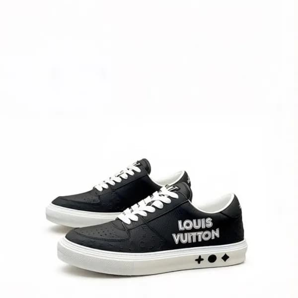루이비통 남성 리볼리 스니커즈 - Louis vuitton Mens Rivoli Sneak… - 1