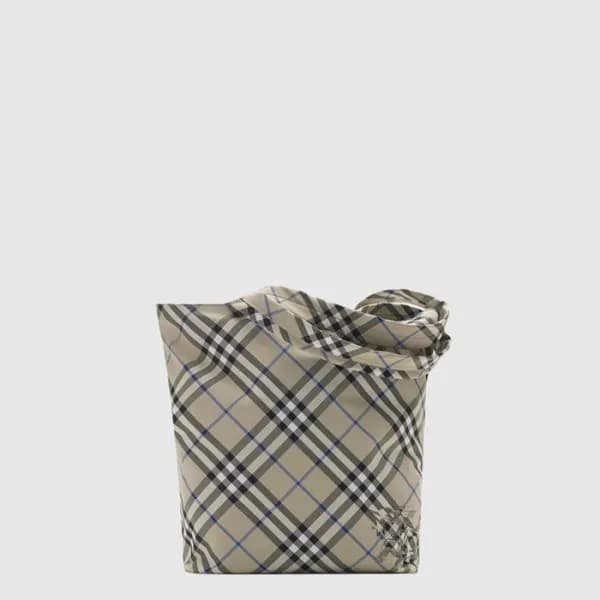버버리 여성 기사 자수 핸드백 - Burberry Womens Equestrian Knig… - 1