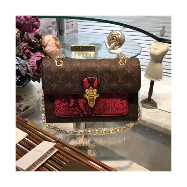 Louis Vuitton Monogram Victoire Women Chain Shoude… - 1