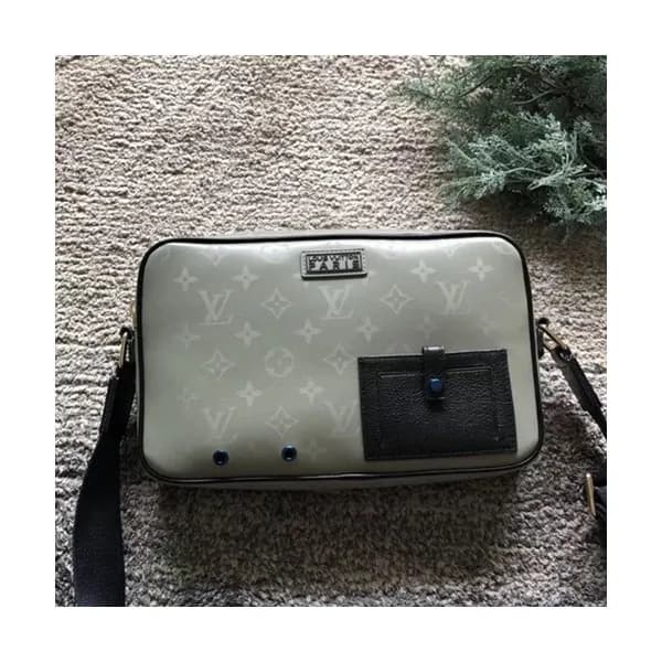 Louis Vuitton Mens Cross Bag,28cm - 루이비통 남성용 크로스백 … - 1