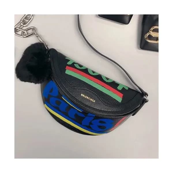 [포스간지! 좔좔 흐르는 백]Balenciaga 2019 Leather Belt Bag,2… - 1