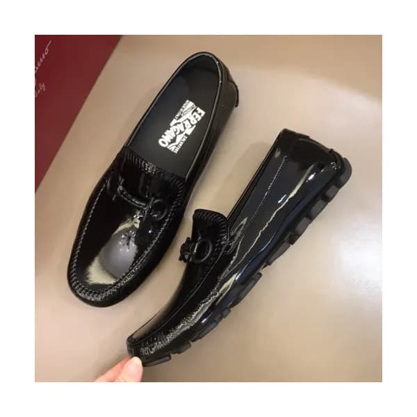 Ferragamo 2019 Mens Metal Gancio Leather Loafer - … - 1