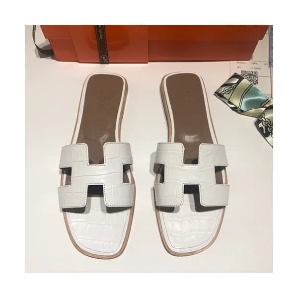 Hermes 2019 Ladies Oasis Leather Slipper - 에르메스 20… - 1