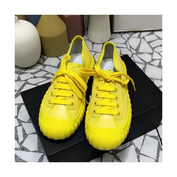 Chanel 2019 Ladies Leather Sneakers - 샤넬 2019 여성용 … - 1