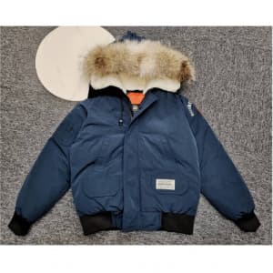 Canada goose 2019 Mens Patch Logo Casual Duck Down… - 1